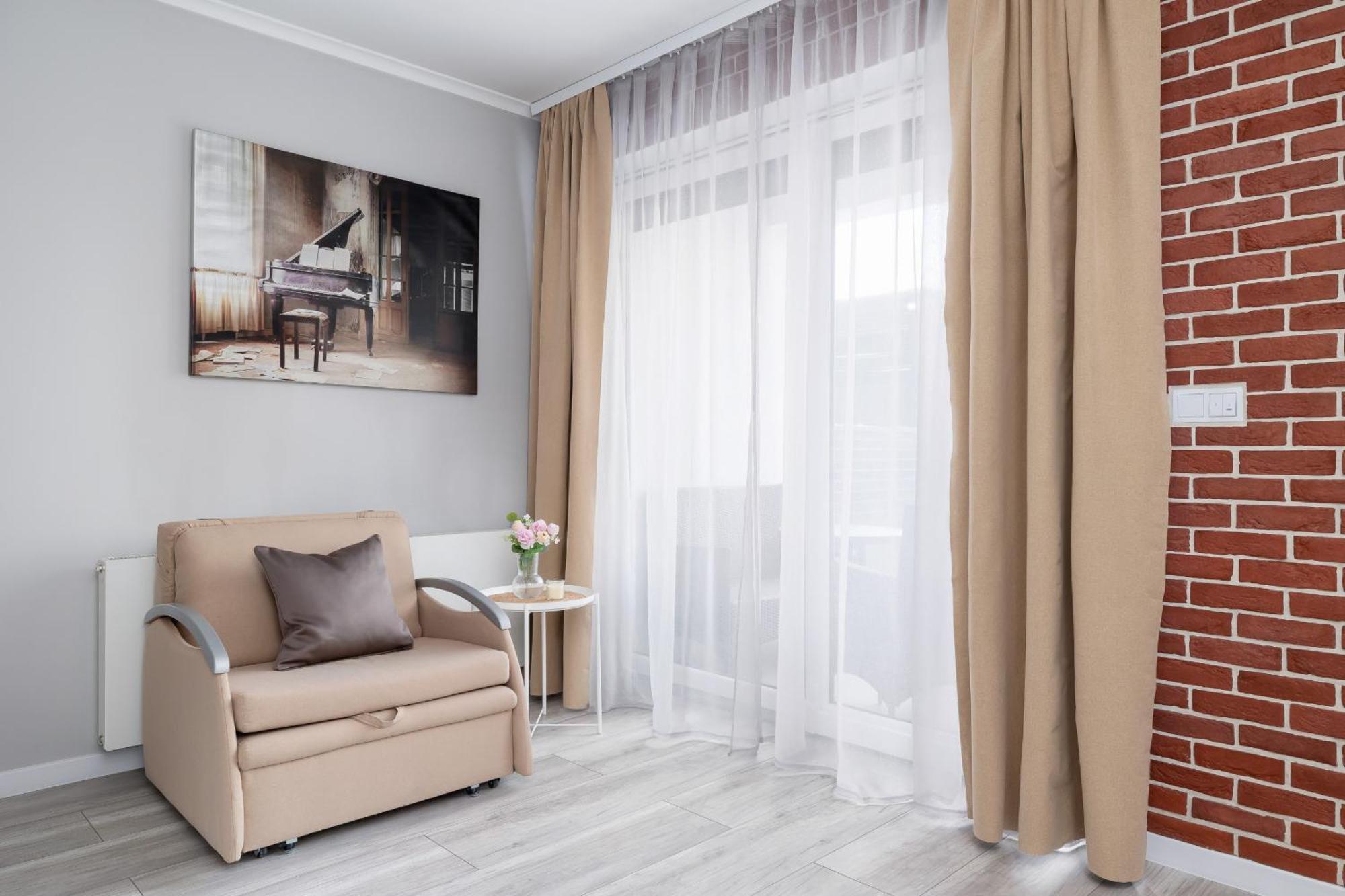 Dabska Studio With Terrace & Parking By Noclegi Renters 크라쿠프 외부 사진